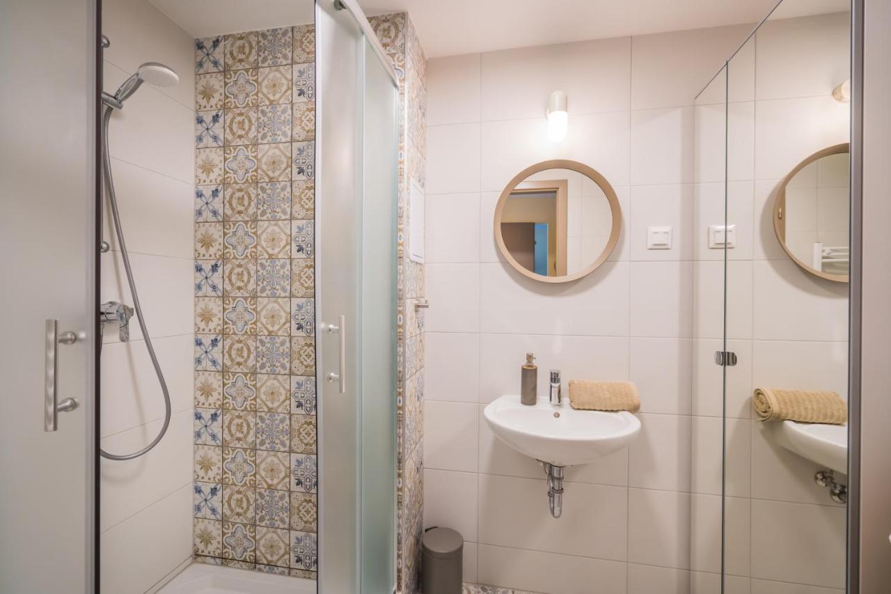 Mf Adriana Panorama Apartment Siofok Ngoại thất bức ảnh